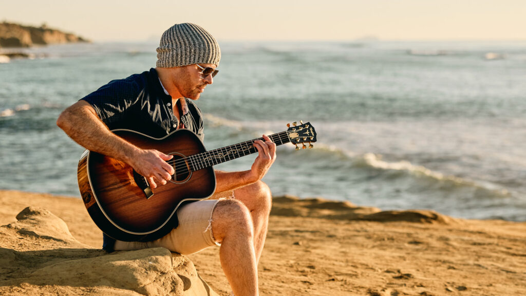 travel size guitar acoustic